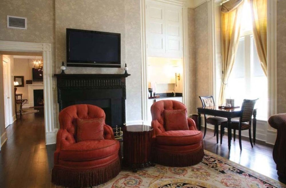 The Martha Washington Inn And Spa 阿宾顿 外观 照片